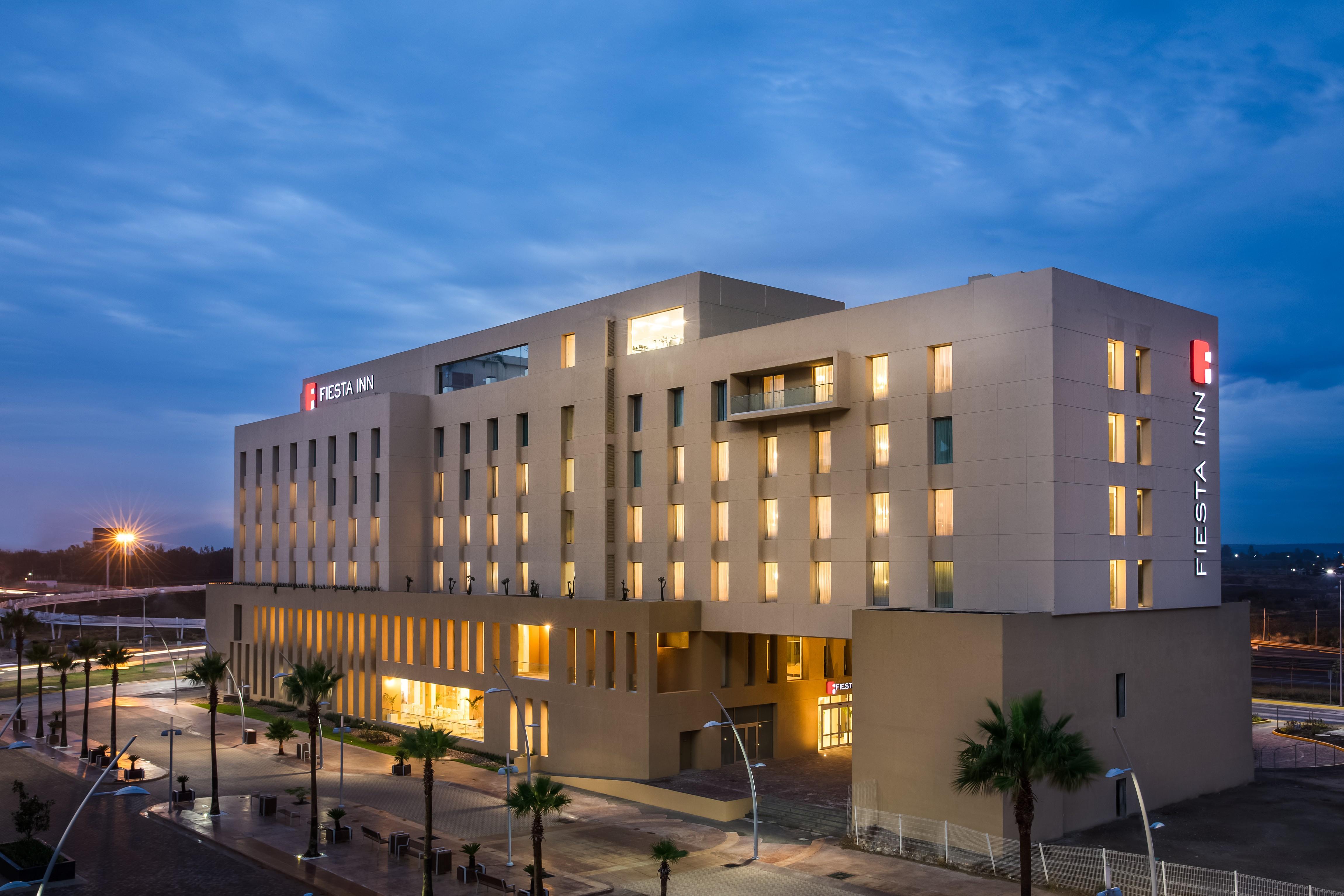 Fiesta Inn Silao Puerto Interior Exteriér fotografie